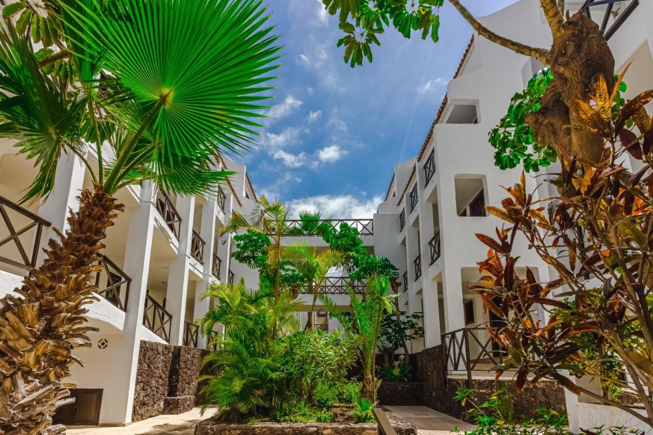 Parque Santiago 1 The First Line Apartment Playa de las Americas  Exterior photo